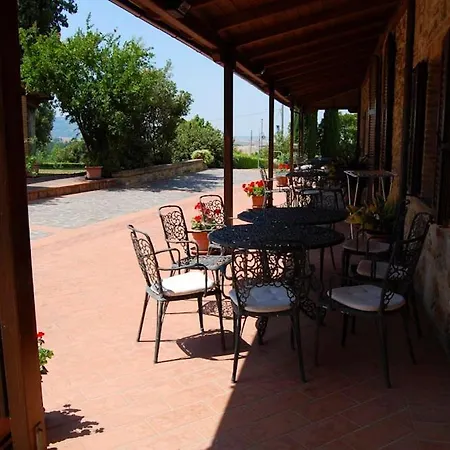 Sleeps 2 Pool Wifi Apartman *