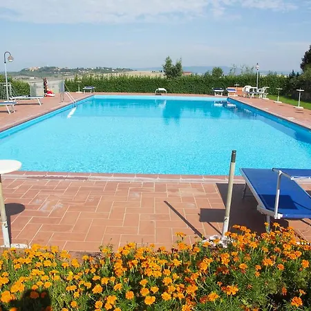 Sleeps 2 Pool Wifi *